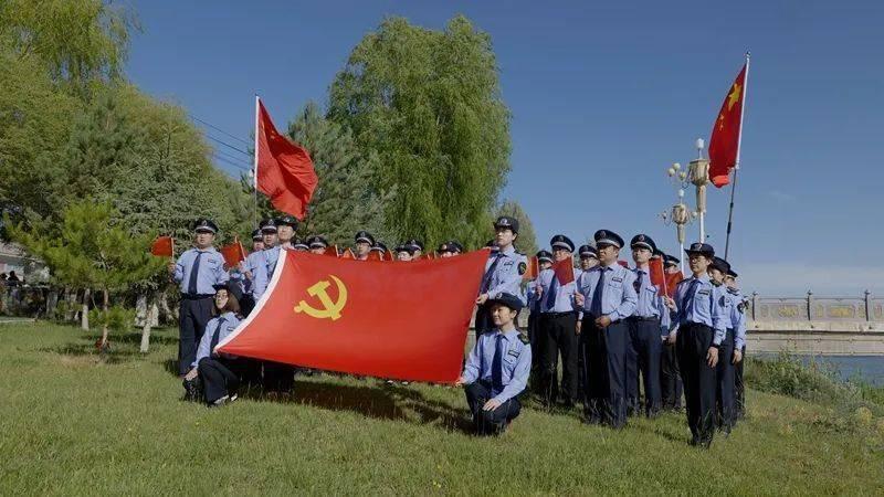 逃离天鹅森林